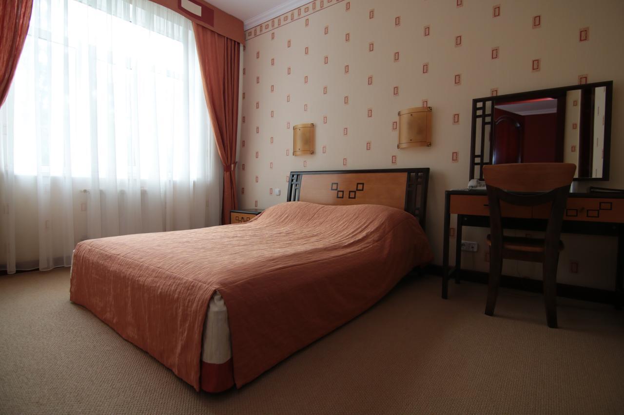Chervona Kalina 3*
